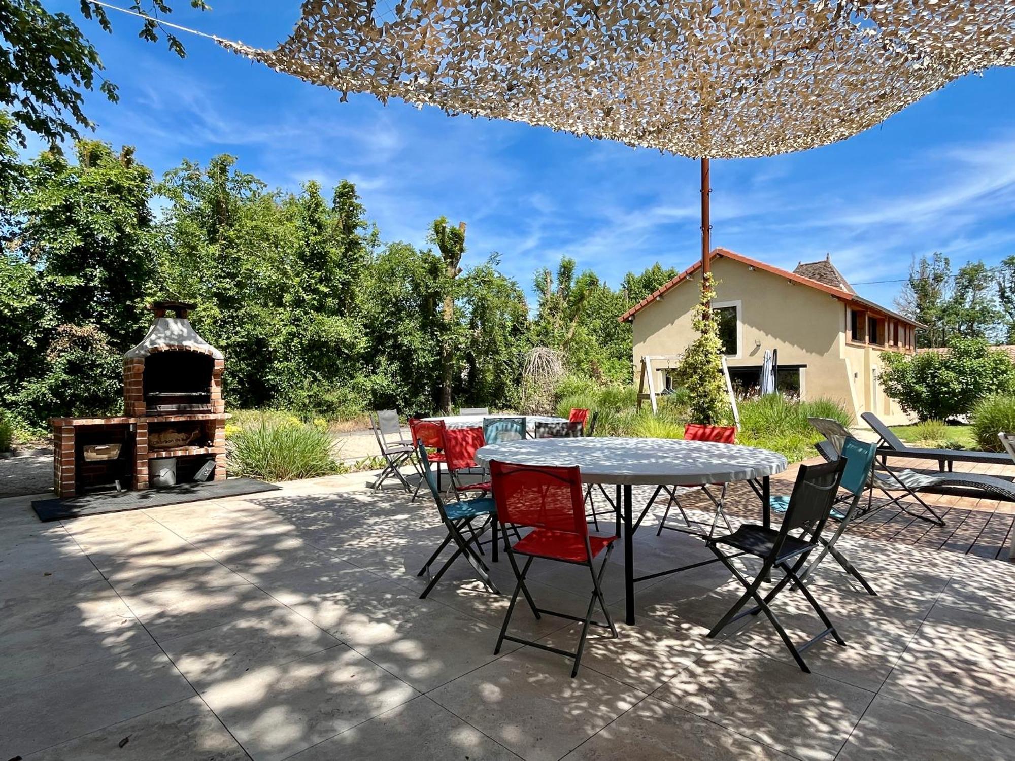 Gite Campagne Famille 15 Pers Piscine Chauffee Jeux Enfants Petanque Saint-Sauvy Buitenkant foto